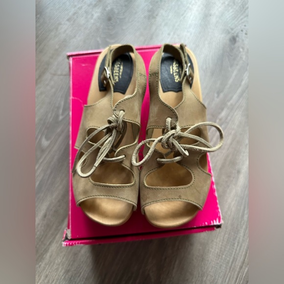 Swedish Hasbeens Clogs - Picture 2 of 6